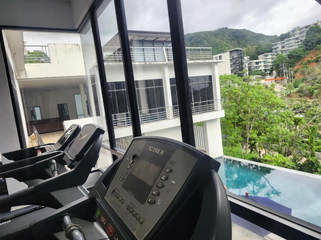 Nespecifikovaný výhled na hory nebo výhled na hory při pohledu z aparthotelu