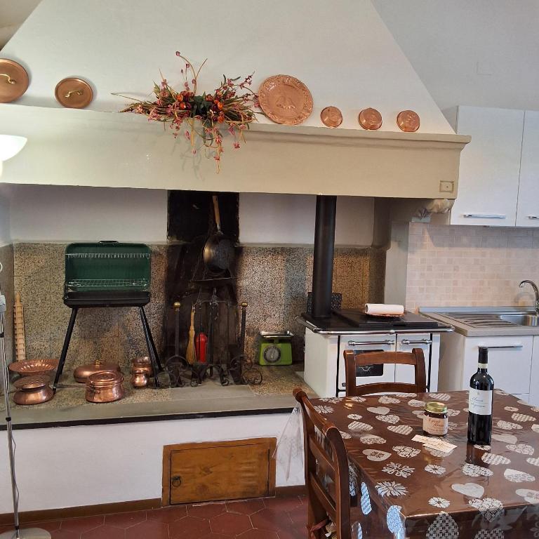Kuchyň nebo kuchyňský kout v ubytování Casa di Bruna