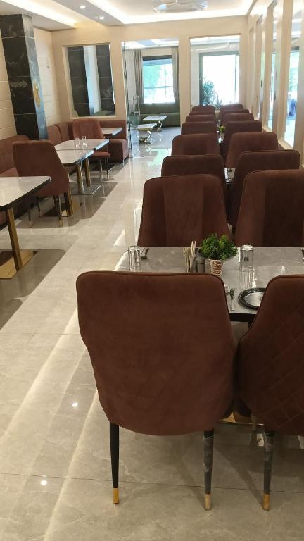 Posezení v ubytování Hotel Grand Empire