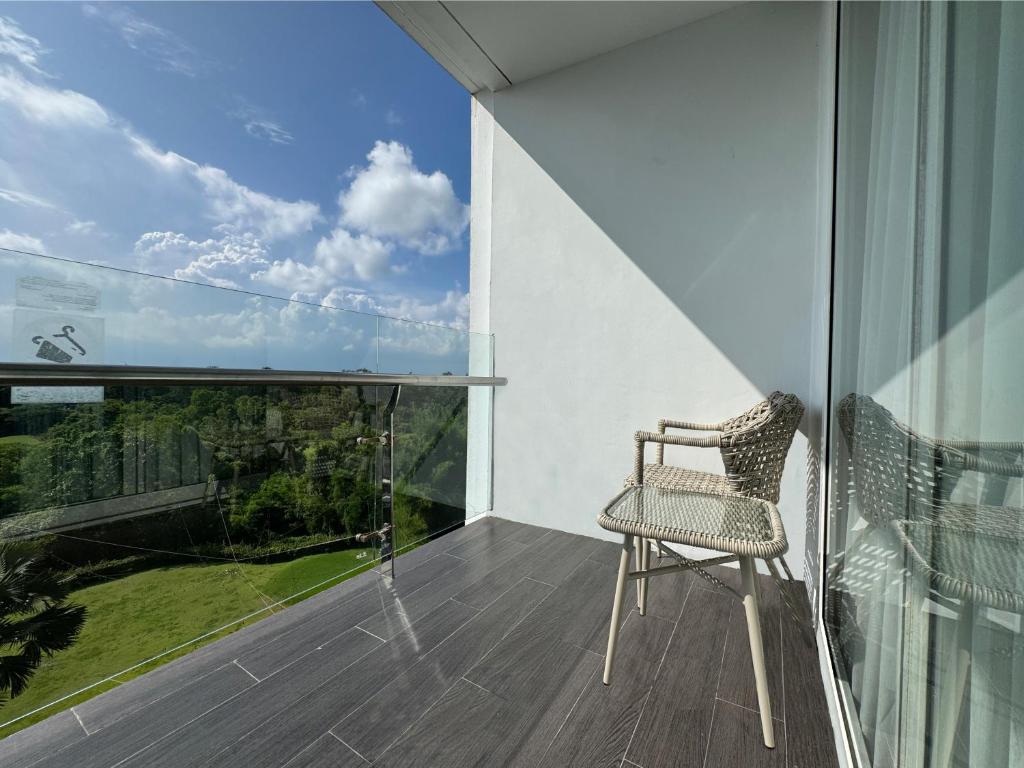 Swiss-Belresort Pecatu - Deluxe Twin Room With Balcony