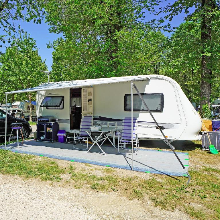 Fotografie z fotogalerie ubytování San Francesco Camping Village v destinaci Desenzano del Garda