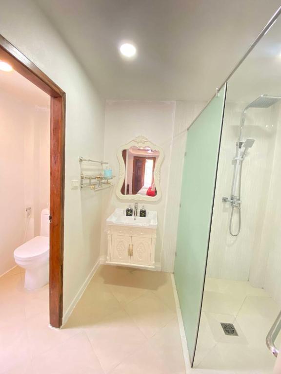 Golden Lotus Namkhan View - Deluxe Family Room With Terrace And River View