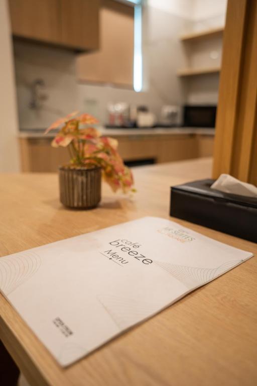 Kuchyň nebo kuchyňský kout v ubytování AR Suites KLJ Square