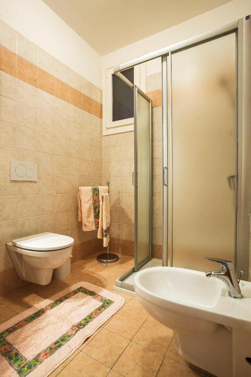 Koupelna v ubytování Residenz Roccolo