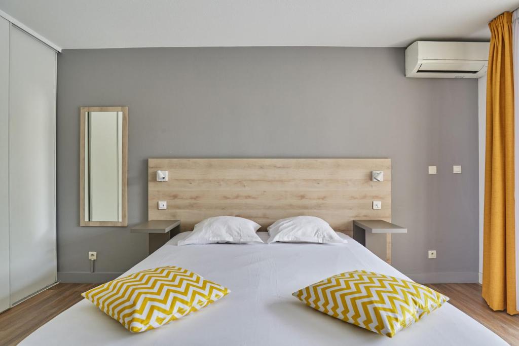 Appart Hotel Odalys City Aix en Provence Le Clos de la Chartreuse - Resim 18