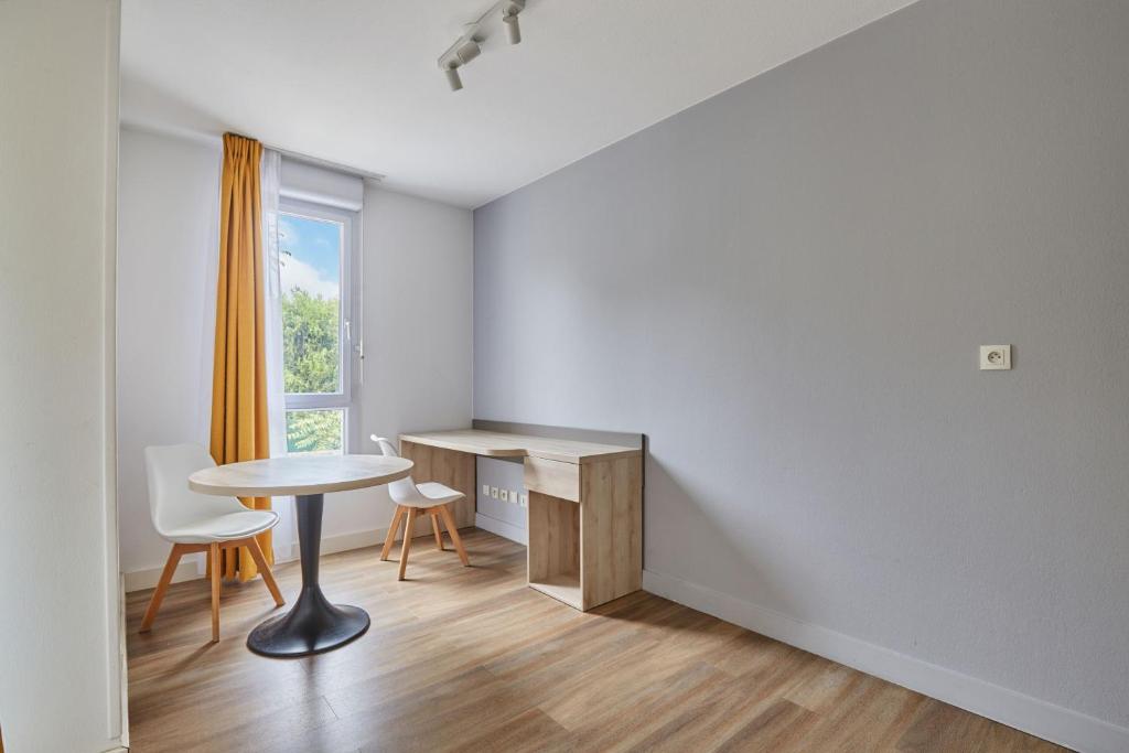 Appart Hotel Odalys City Aix en Provence Le Clos de la Chartreuse - Resim 11