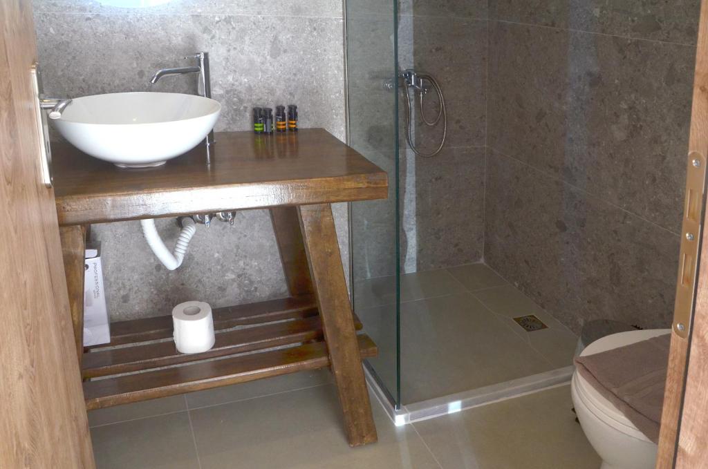 Koupelna v ubytování Centroom Suites