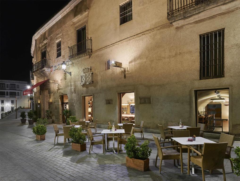 NH Collection Cáceres Palacio de Oquendo - 16