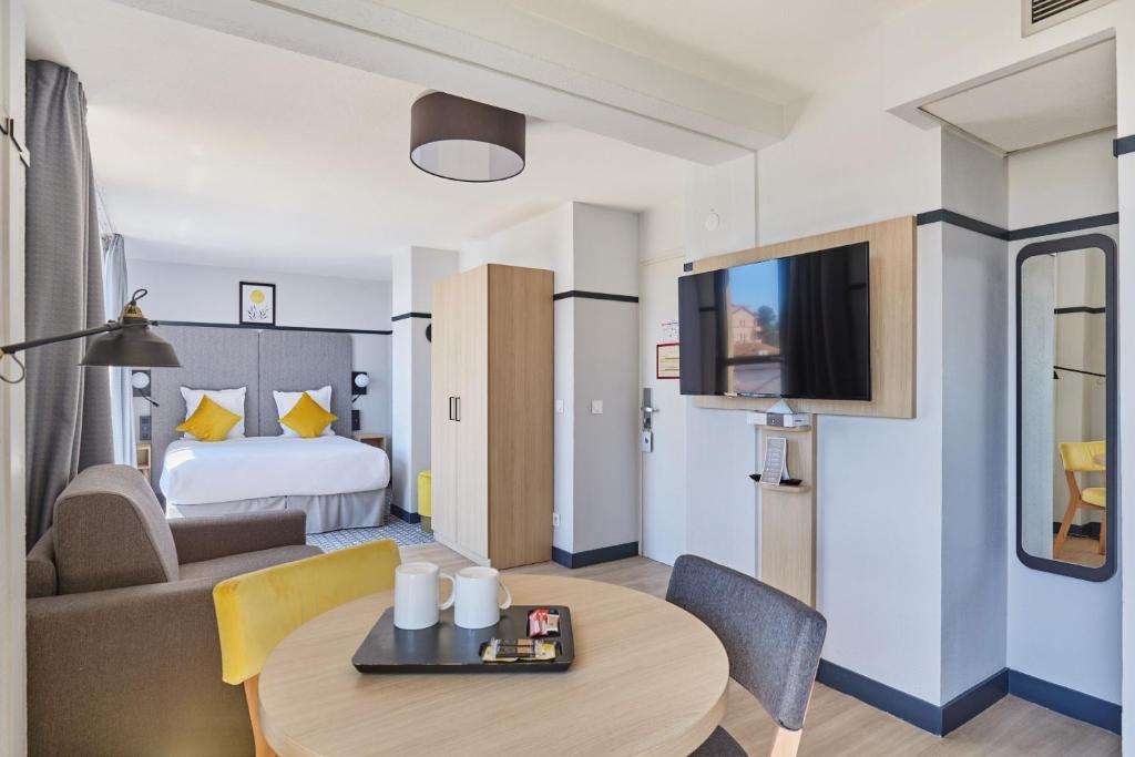 Appart Hotel Odalys City Aix en Provence Les Floridianes - Resim 35