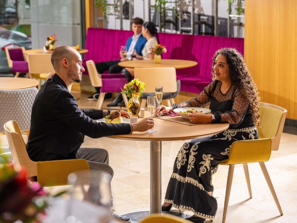 Hosté ubytování Mercure Bucharest Unirii