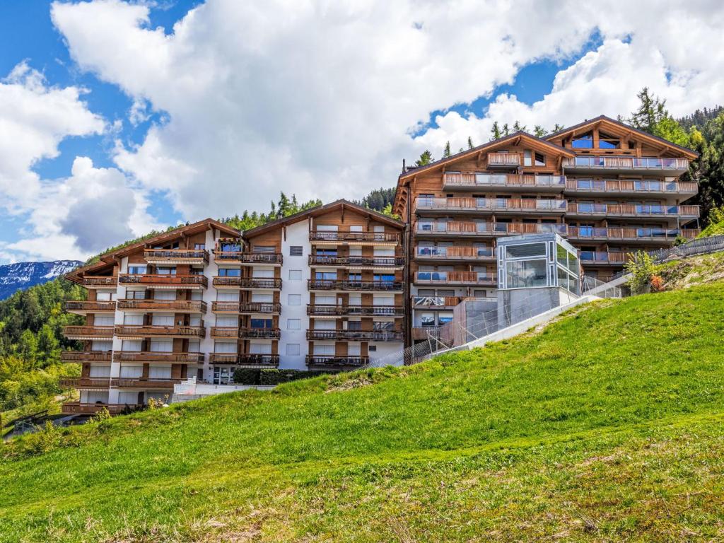 Nespecifikovaný výhled na hory nebo výhled na hory při pohledu z apartmánu