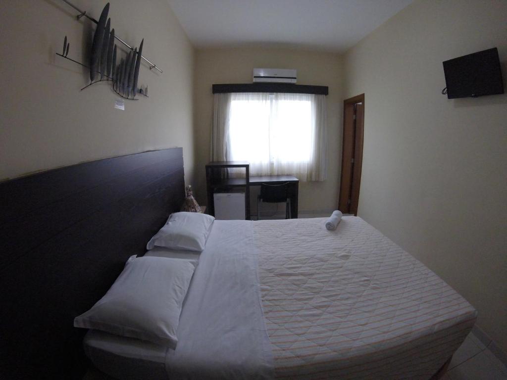  Hotel Hola