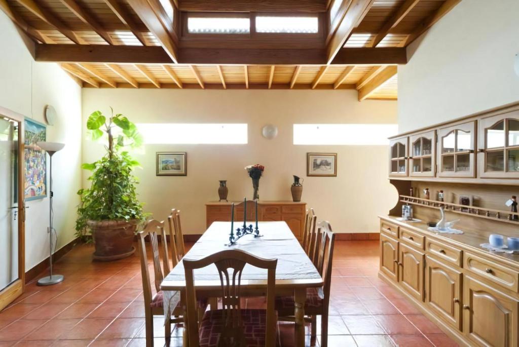 Kuchyň nebo kuchyňský kout v ubytování Komplett Ausgestattetes Ferienhaus In Bester Lage,