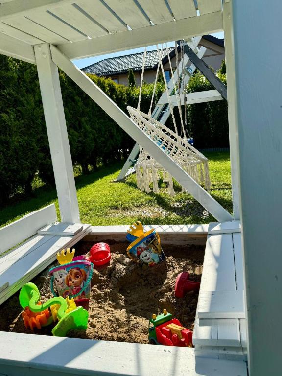 Fotografia z galérie ubytovania Komfortables Ferienhaus An Der Ostseeküste v destinácii Sarbinowo