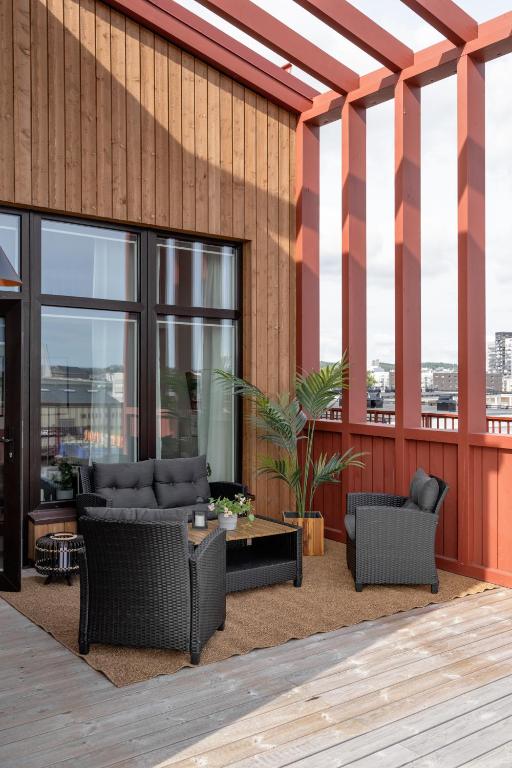 Posezení v ubytování Waterfront Cabins