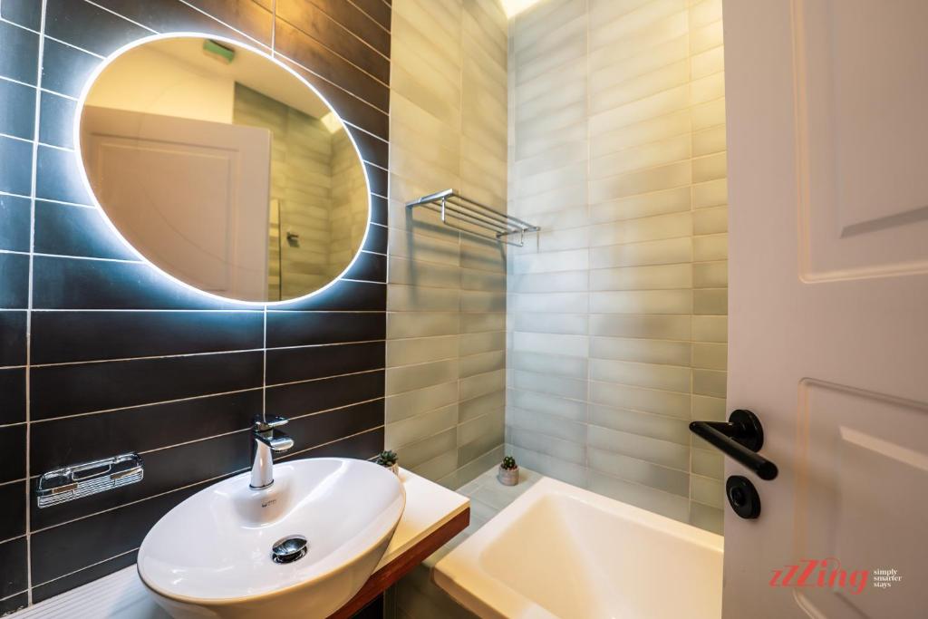 Yolanda Boutique Suites by Zzzing - 8