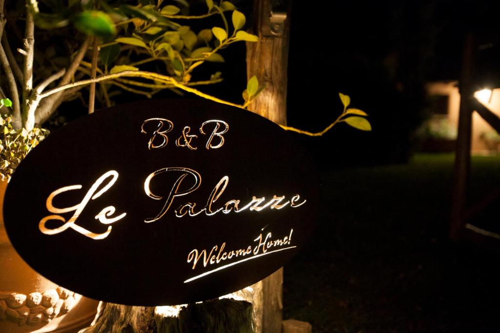 Certifikát, hodnocení, plakát nebo jiný dokument vystavený v ubytování Le Palazze B&b