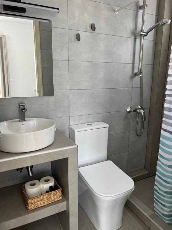 Athina's blue studios - 7