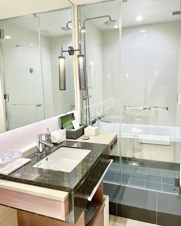 Koupelna v ubytování Hotel Atlantiis Suites Near IGI Airport