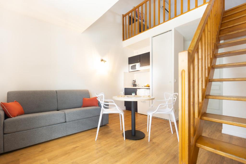 City Résidence Bordeaux Centre - Resim 17