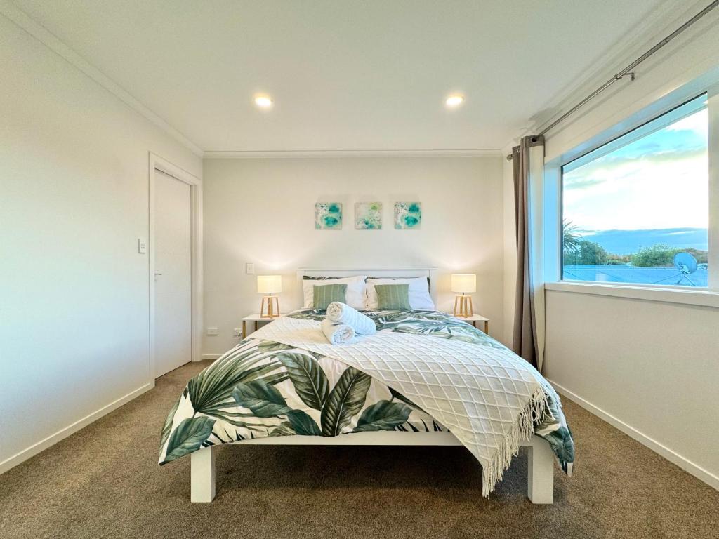 Newly Built 3 BDMs Besides Chartwell Shopping Mall - Resim 30