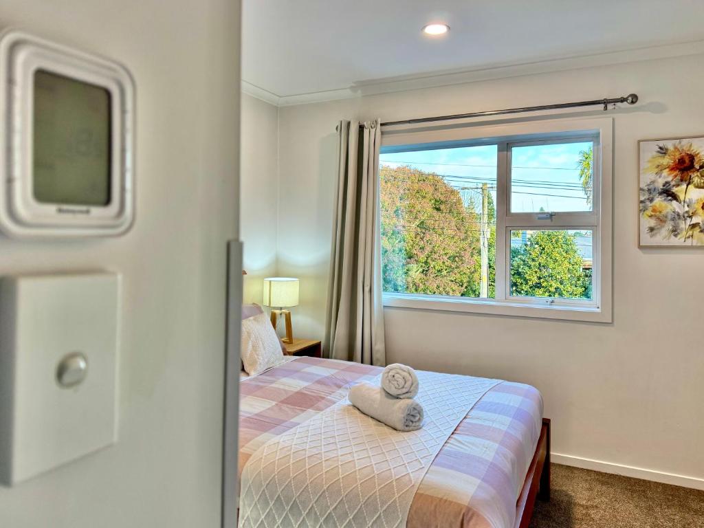 Newly Built 3 BDMs Besides Chartwell Shopping Mall - Resim 38