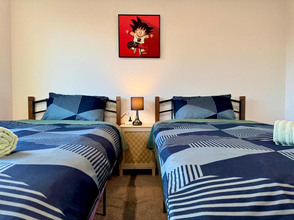 Newly Built 3 BDMs Besides Chartwell Shopping Mall - Resim 18