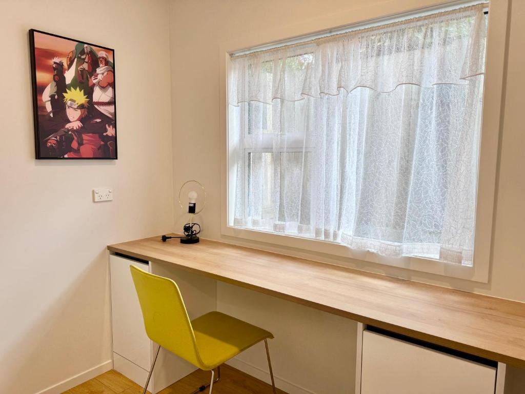 Newly Built 3 BDMs Besides Chartwell Shopping Mall - Resim 29