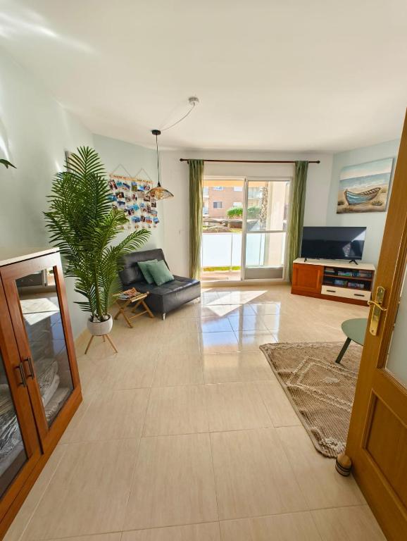 Fotografie z fotogalerie ubytování Two bed two bathrooms ground floor Apartment with pool view v destinaci Denia