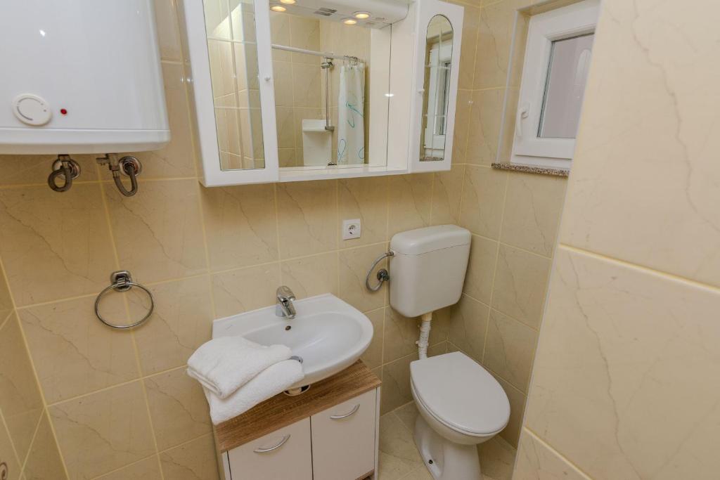 Kúpeľňa v ubytovaní Apartments Tukara