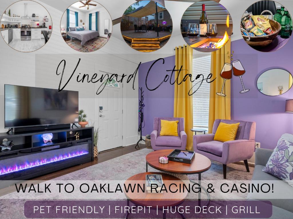 ein Wohnzimmer mit lila Möbeln und einem Fernseher in der Unterkunft Vineyard Cottage-Pet Friendly & Walk to Oaklawn! in Hot Springs