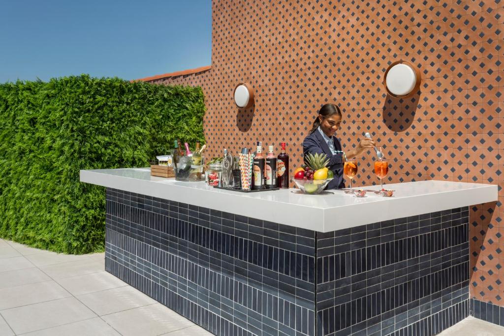 Catalonia Atocha - Resim 10