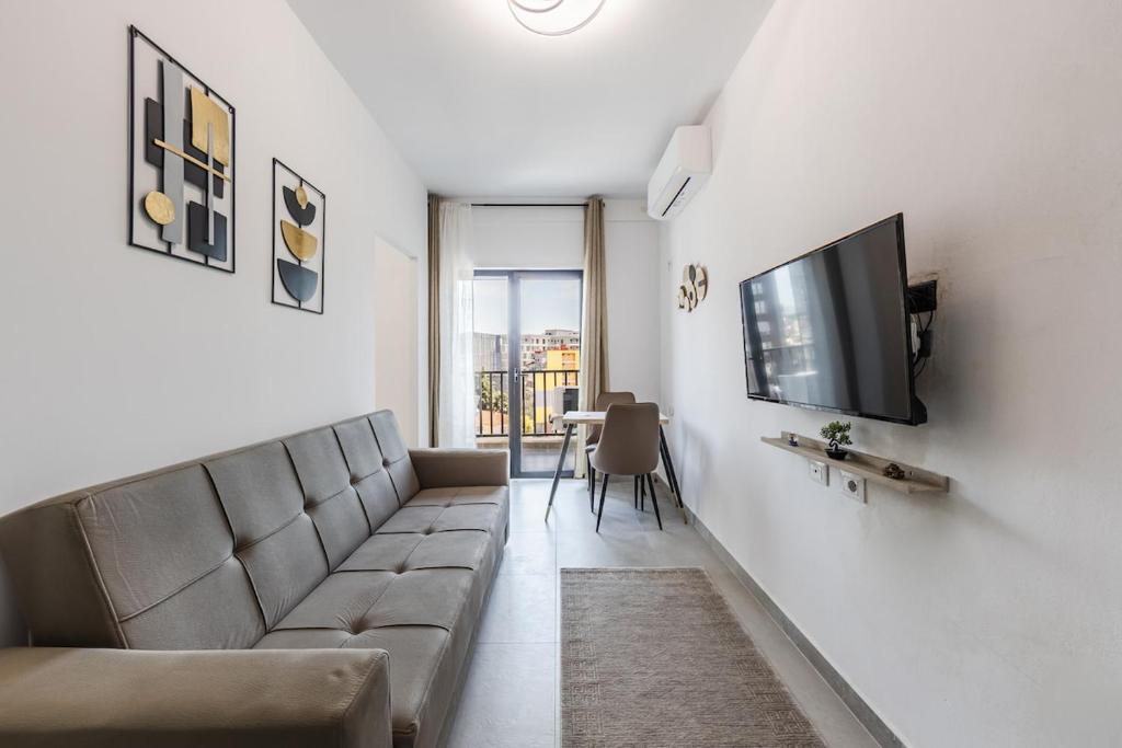 Central Tirana Apartment with Free Parking