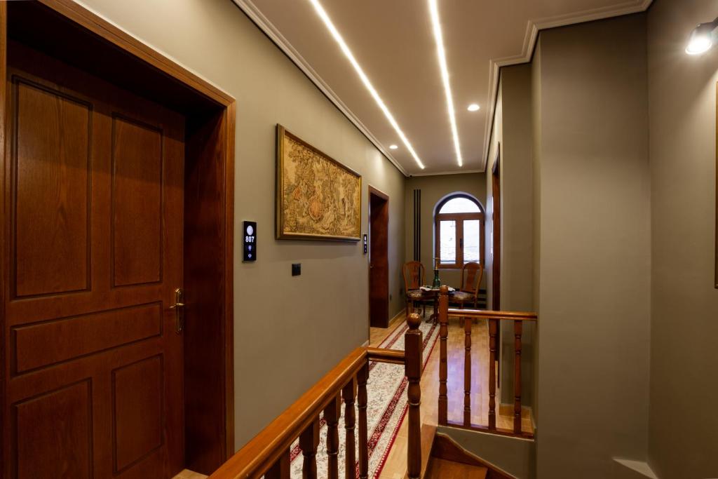 Fotografie z fotogalerie ubytování Villa EM v destinaci Gjirokastër