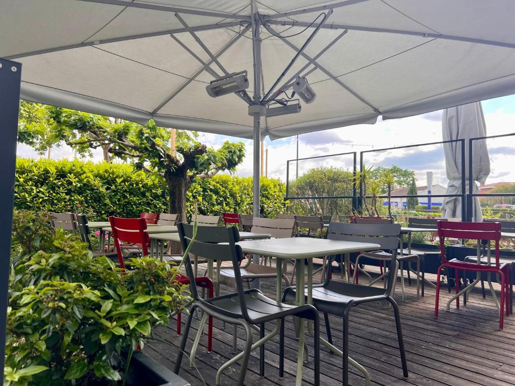 Hôtel Vol de Nuit Purpan - Resim 17