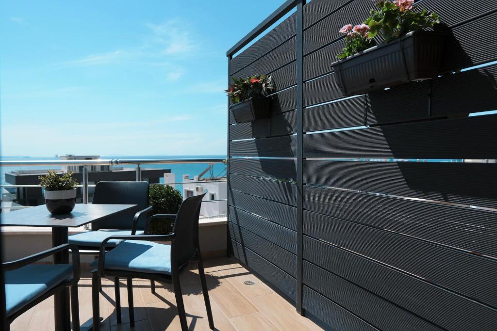 Balkón nebo terasa v ubytování Hotel Blue Sky