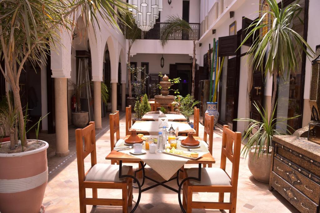 Restaurace v ubytování RIAD KALE POLIS