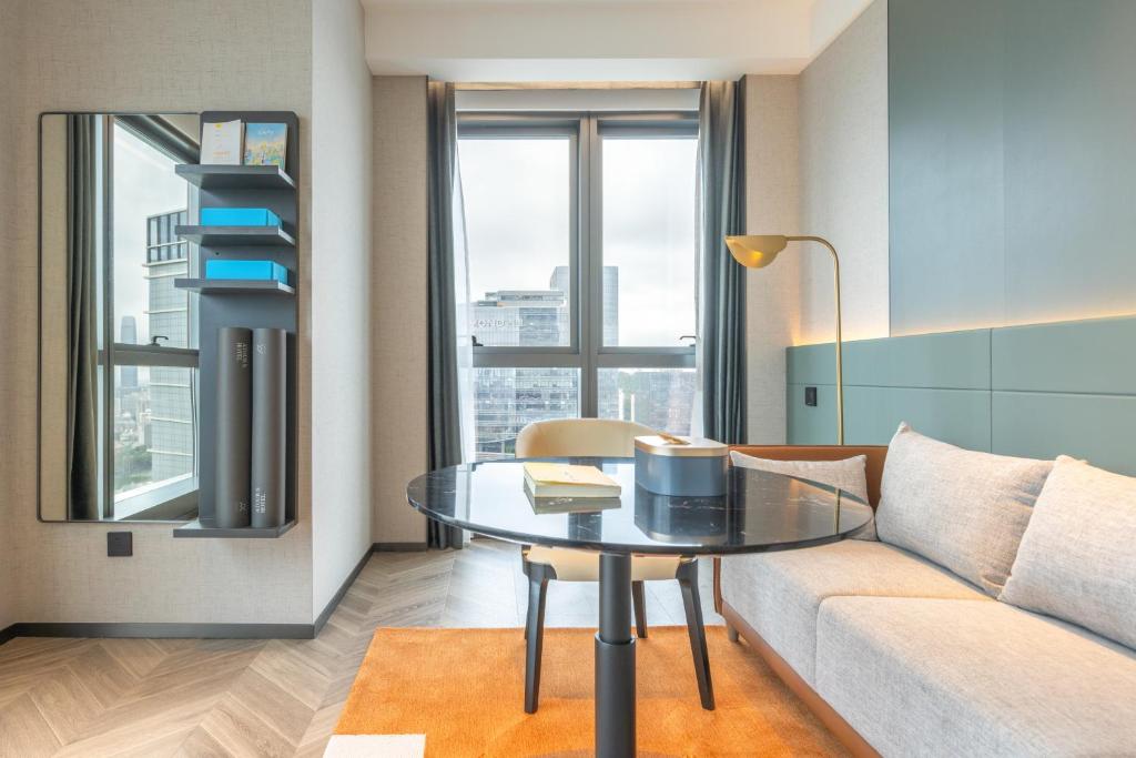 Posezení v ubytování Atour S Hotel Shenzhen Luohu Shuibei