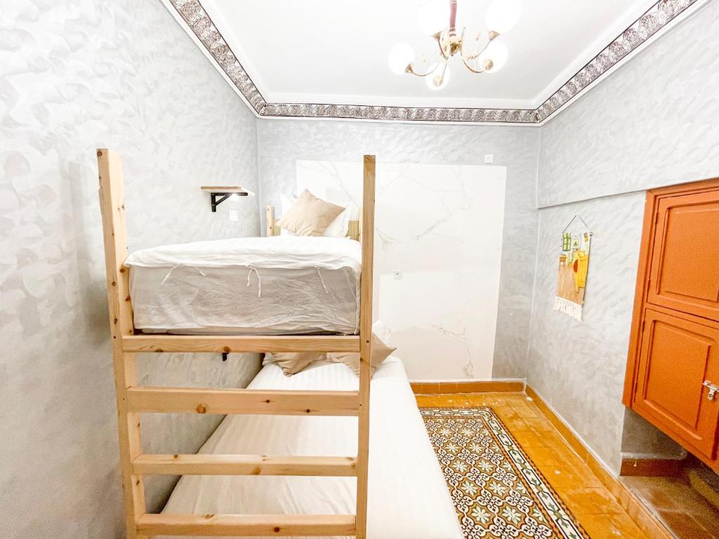Postel nebo postele na pokoji v ubytování Bubbly Hostel Marrakech