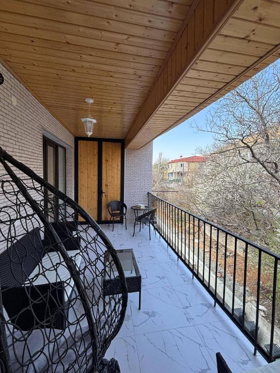 Balkón nebo terasa v ubytování Cozy Apartment