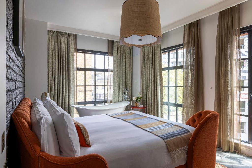 Virgin Hotels London - Shoreditch - Resim 36