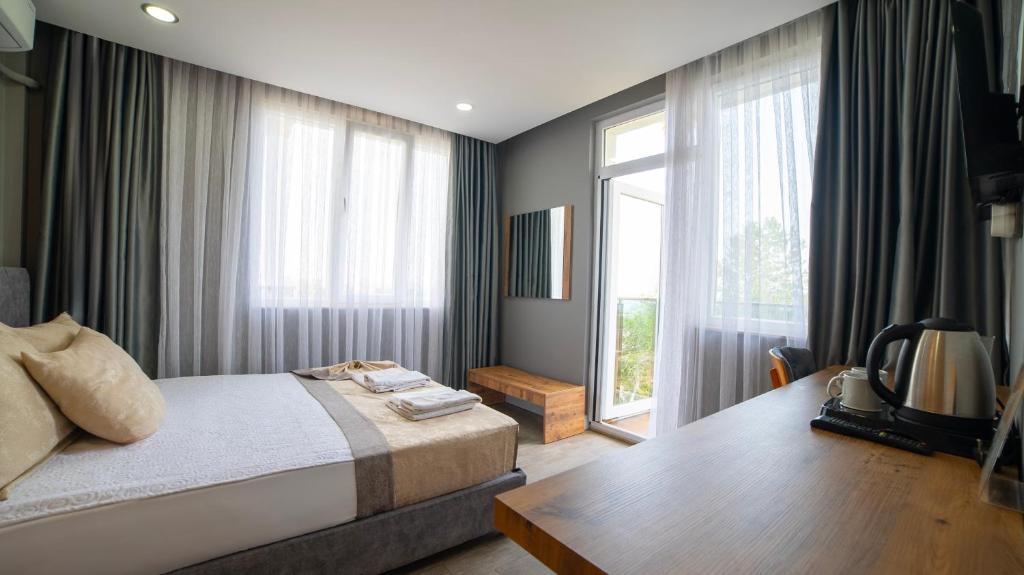 La Cactus Boutique Hotel - 10