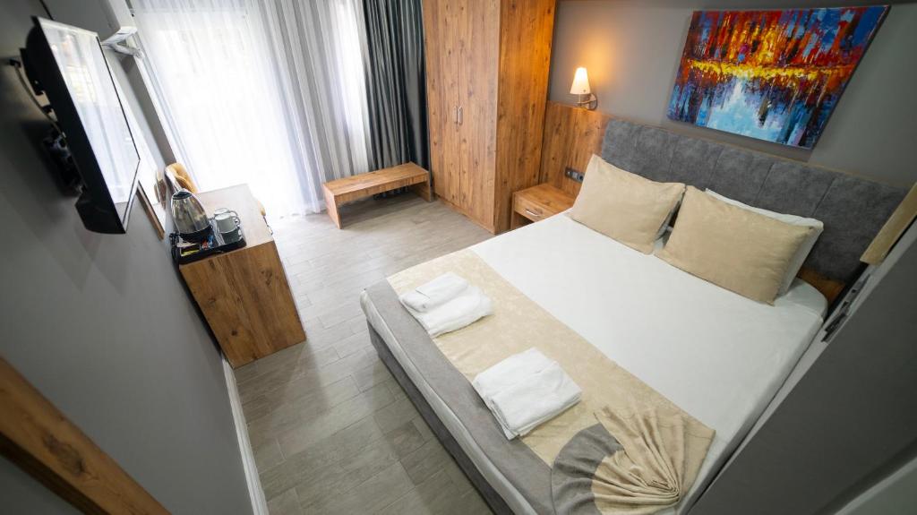 La Cactus Boutique Hotel - 3