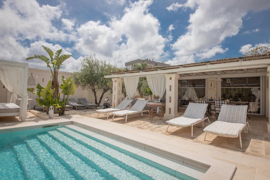Bazén v ubytování Masseriola Antiche Fogge by Apulia Hospitality nebo v jeho okolí
