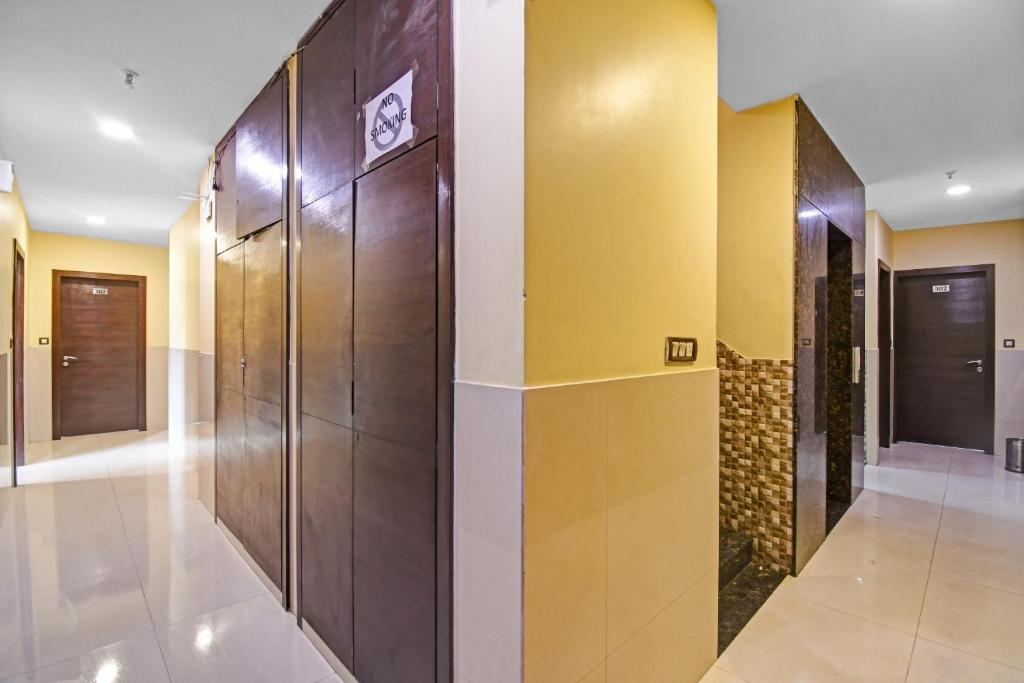 Fotografie z fotogalerie ubytování Super Townhouse The Platinum v destinaci Kalkata