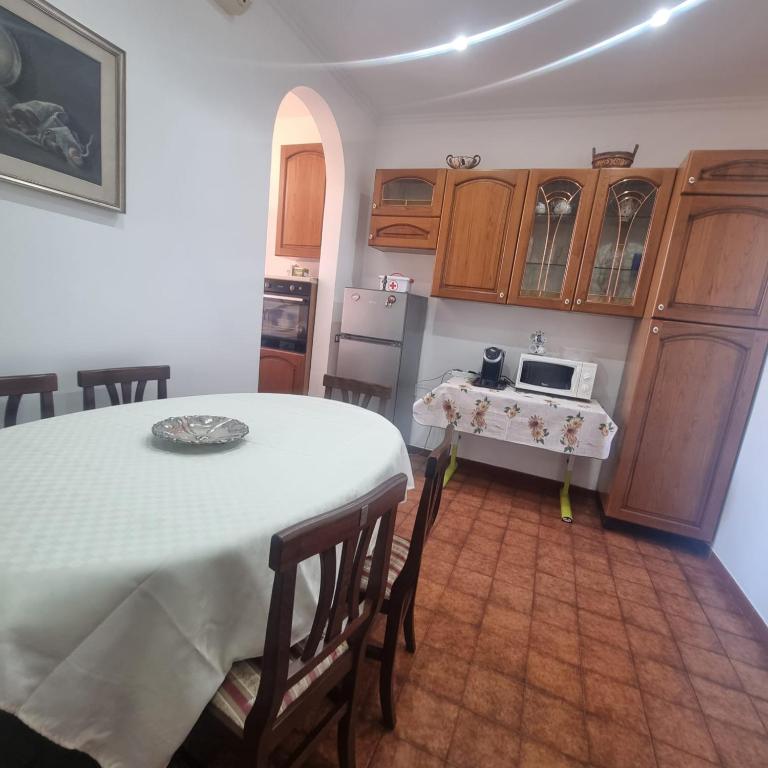 Kuchyň nebo kuchyňský kout v ubytování Casa Vigna Clara