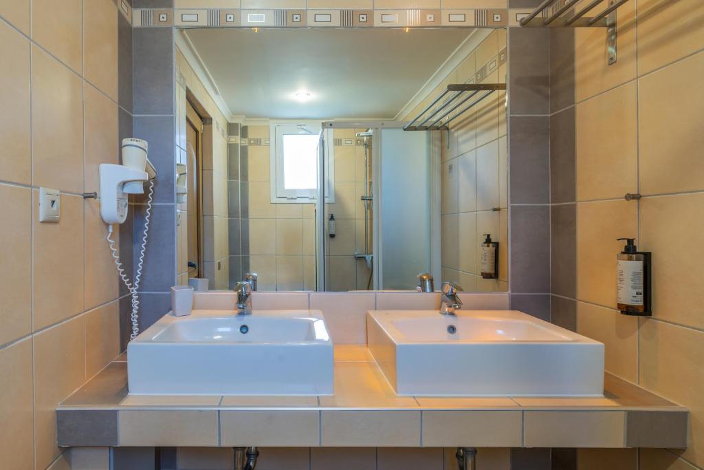 Koupelna v ubytování Anassa Hotel