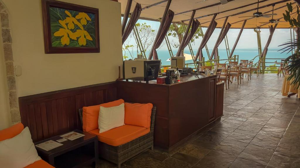 Restaurace v ubytování Issimo Suites (Adults Only)