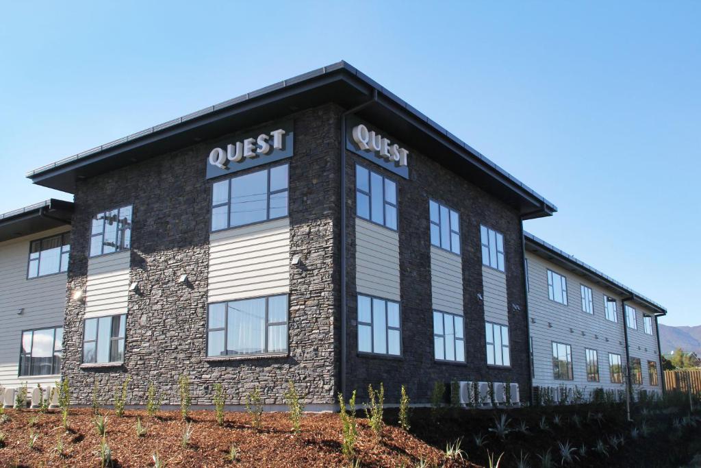 Quest Taupo - Resim 1