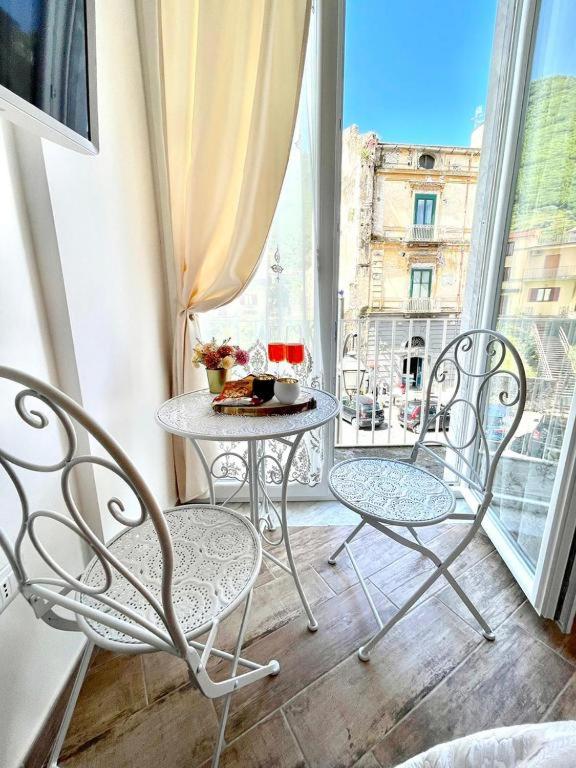 Balkón nebo terasa v ubytování Granoro Gragnano B&B